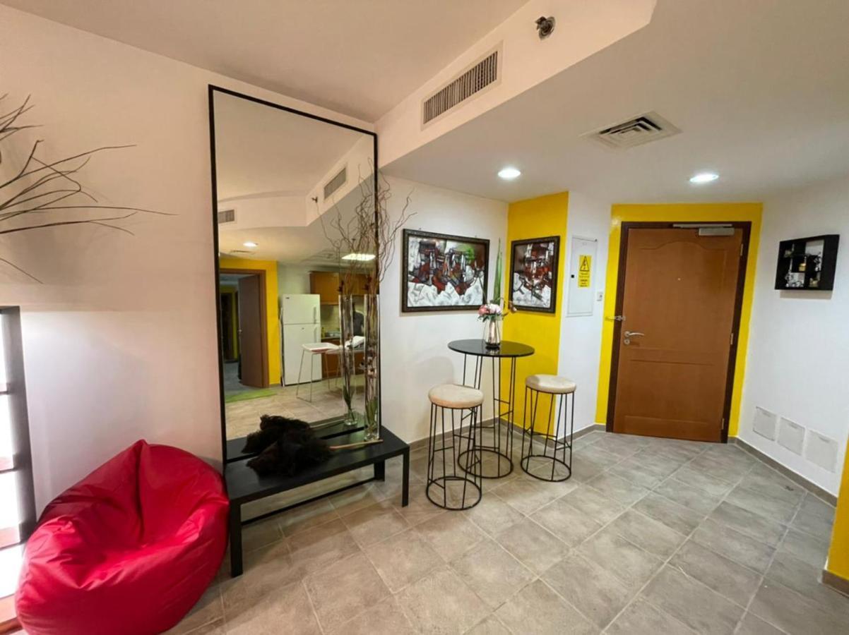 Travelers Backpackers Hostel Dubaj Kültér fotó