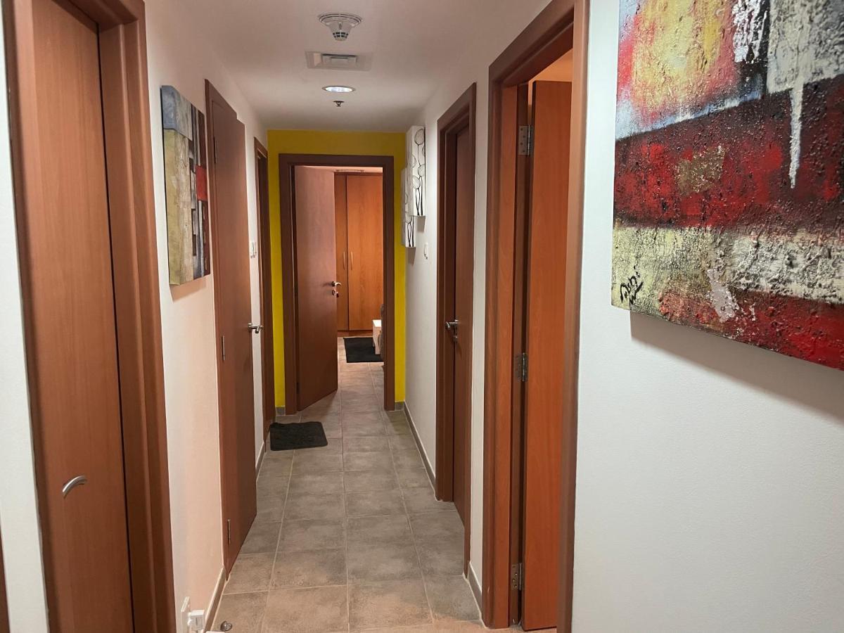 Travelers Backpackers Hostel Dubaj Kültér fotó